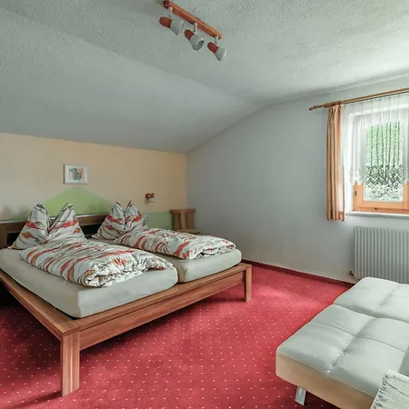 Ehart Apartment Schnann